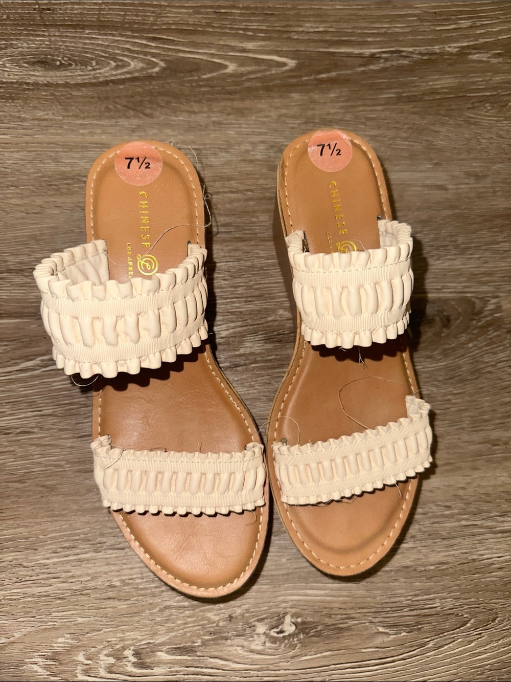Chinese Laundry Cream Ruffle Double-Strap Slide Sandals Size 7.5